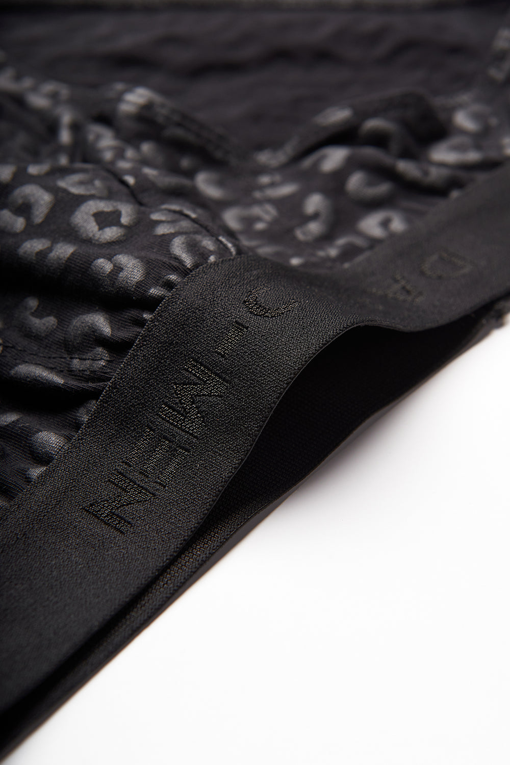 BLACK SLIP