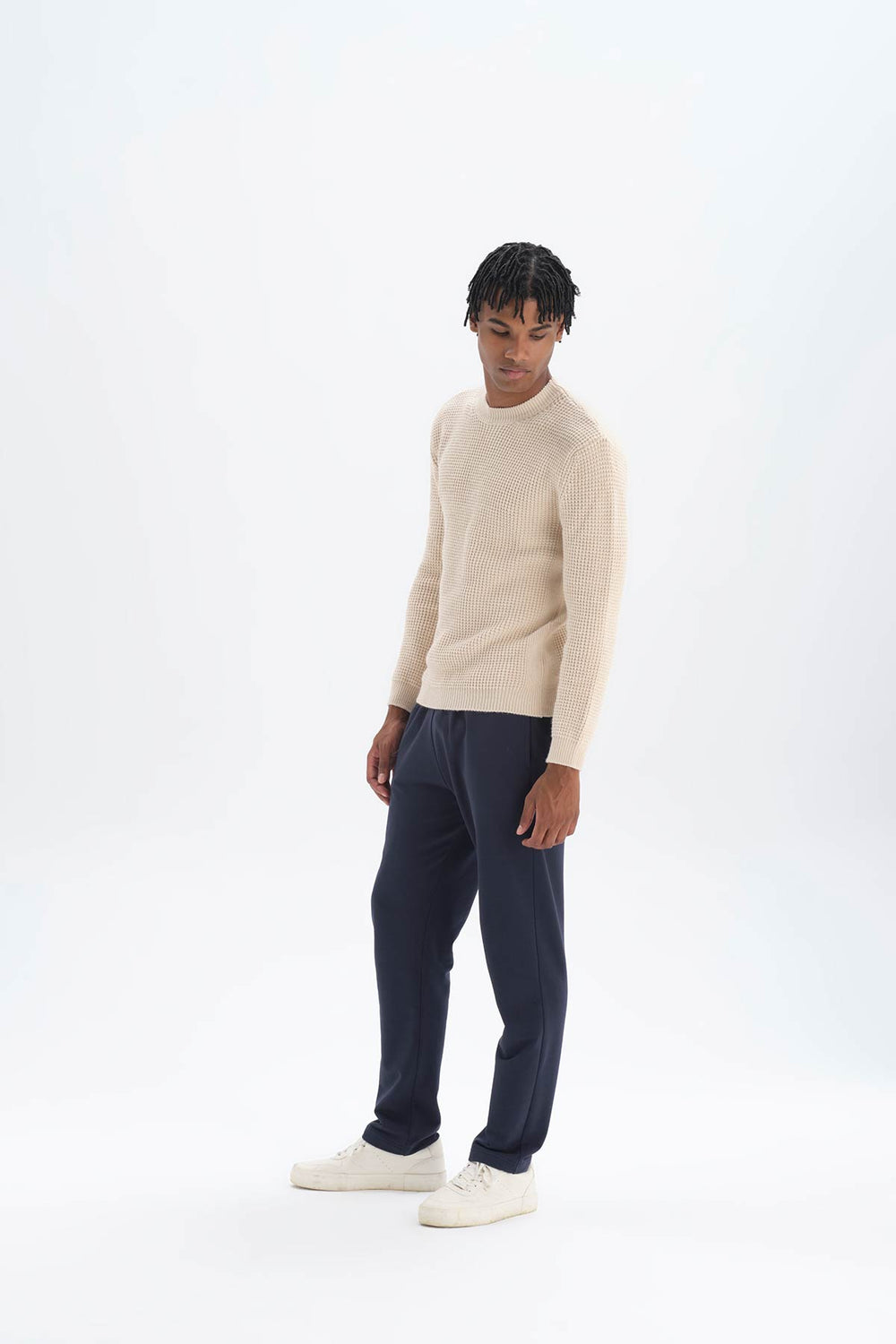 BEIGE SWEATER