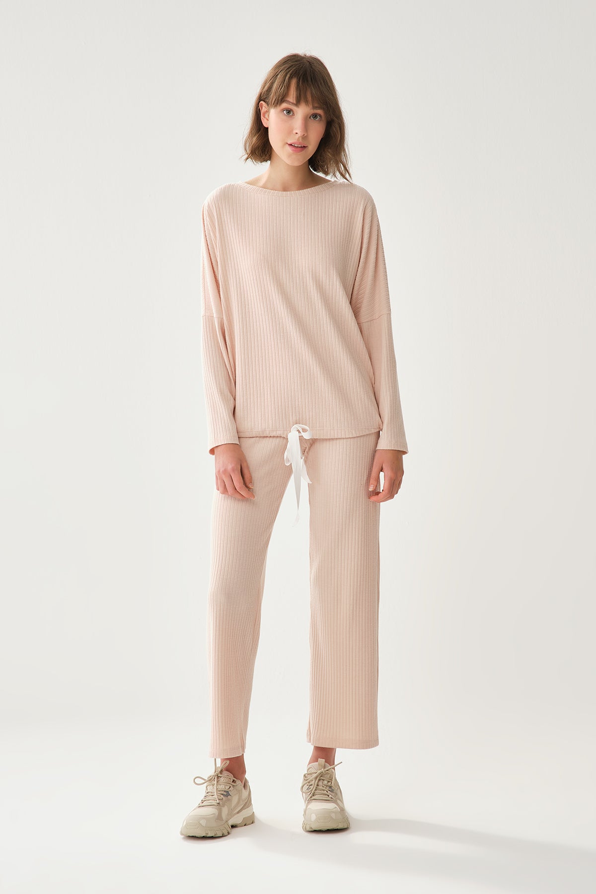 PINK SWEATSHIRT