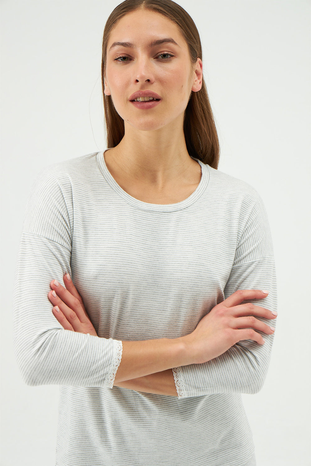 GREY T-SHIRT