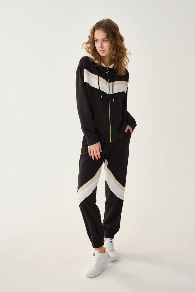BLACK TRACKSUIT BOTTOM
