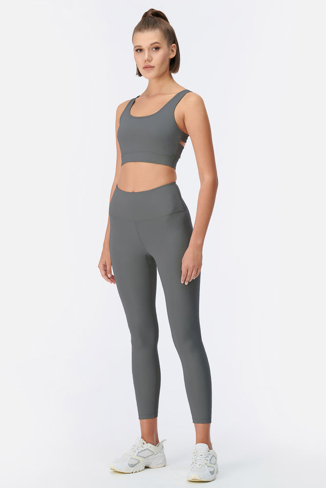 GREY LEGGINGS