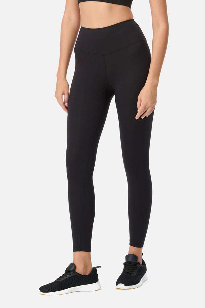 BLACK LEGGINGS