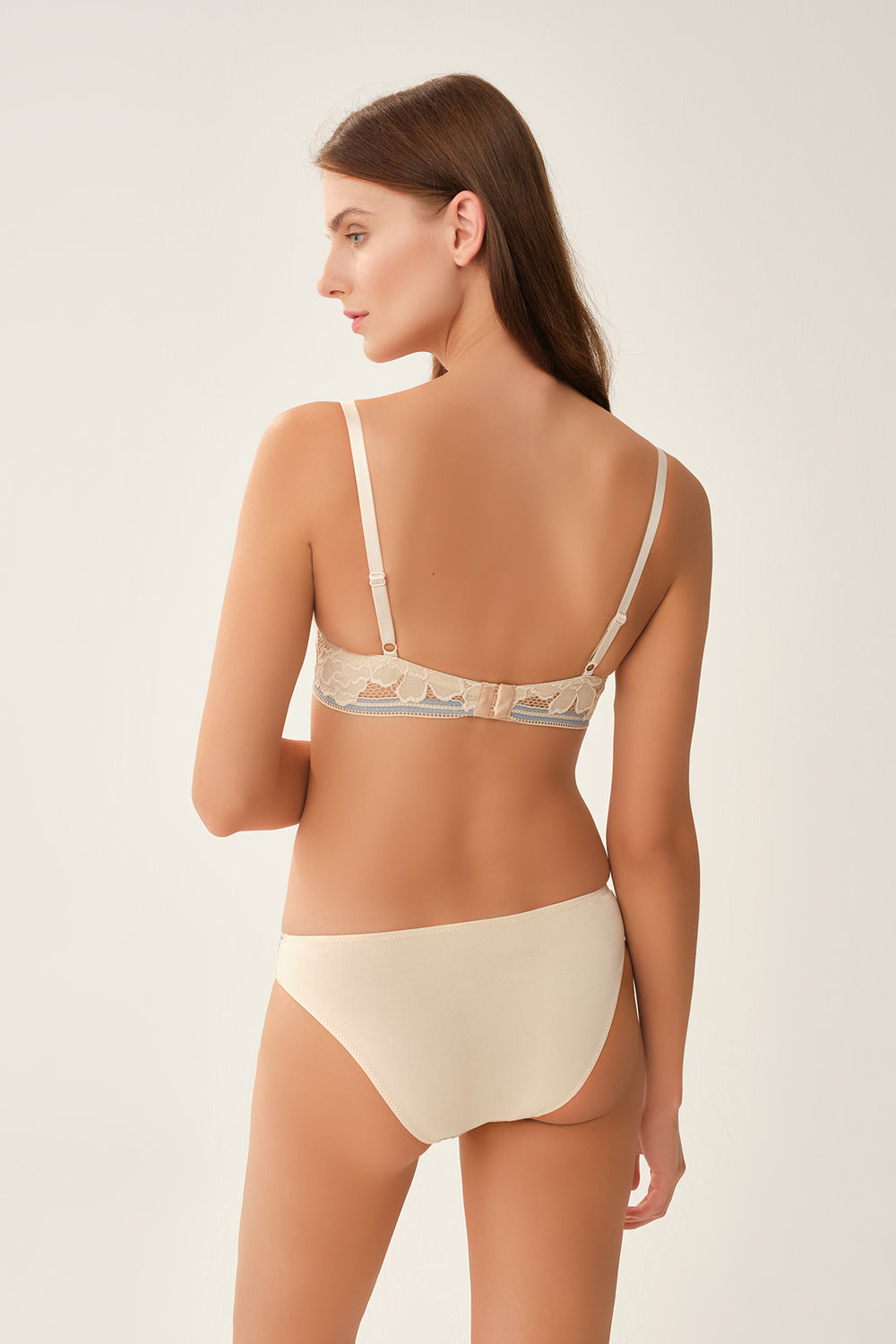 NUDE SLIP