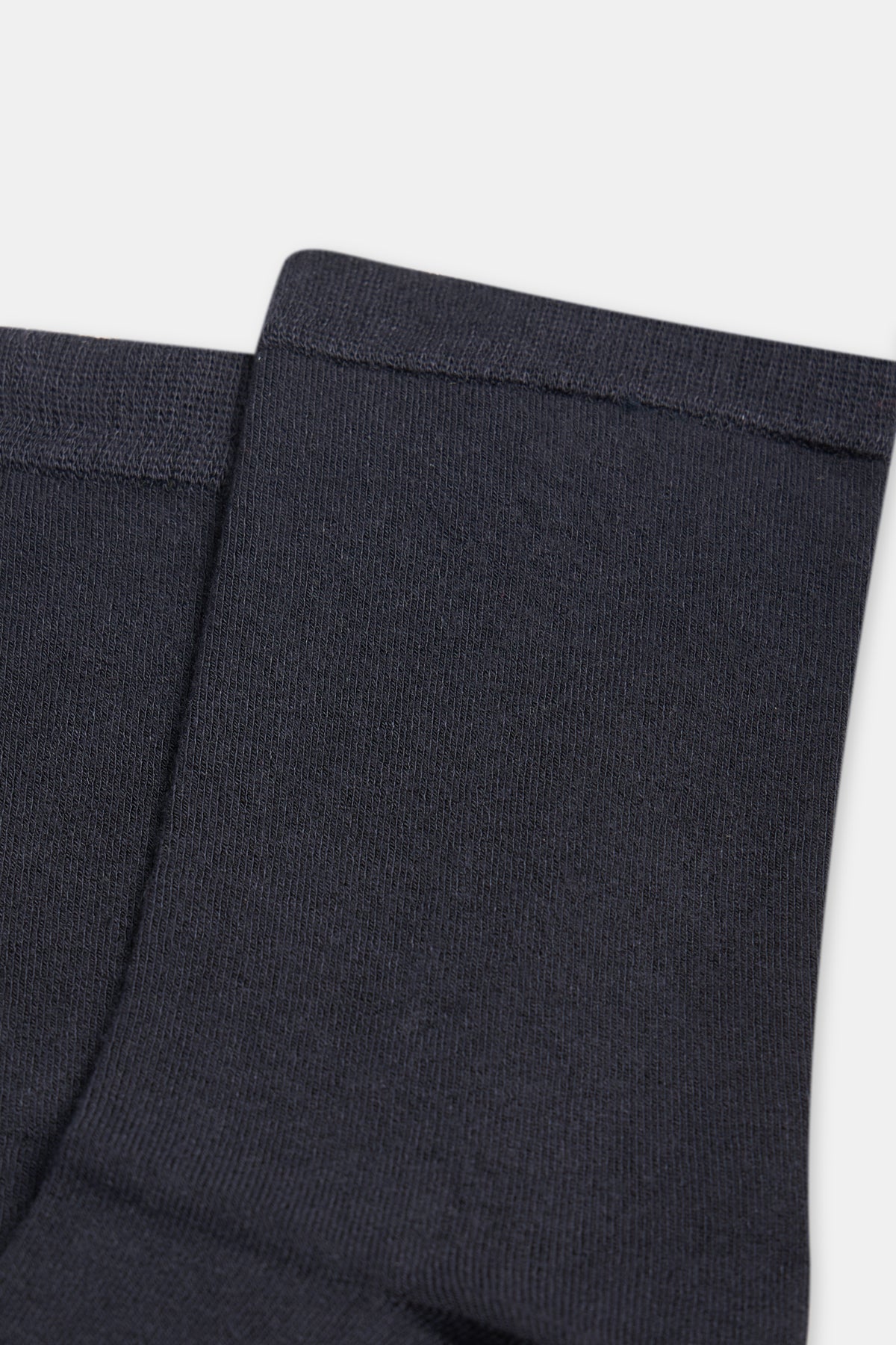 BLACK SOCKS