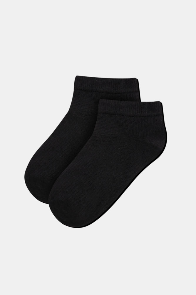 BLACK SOCKS