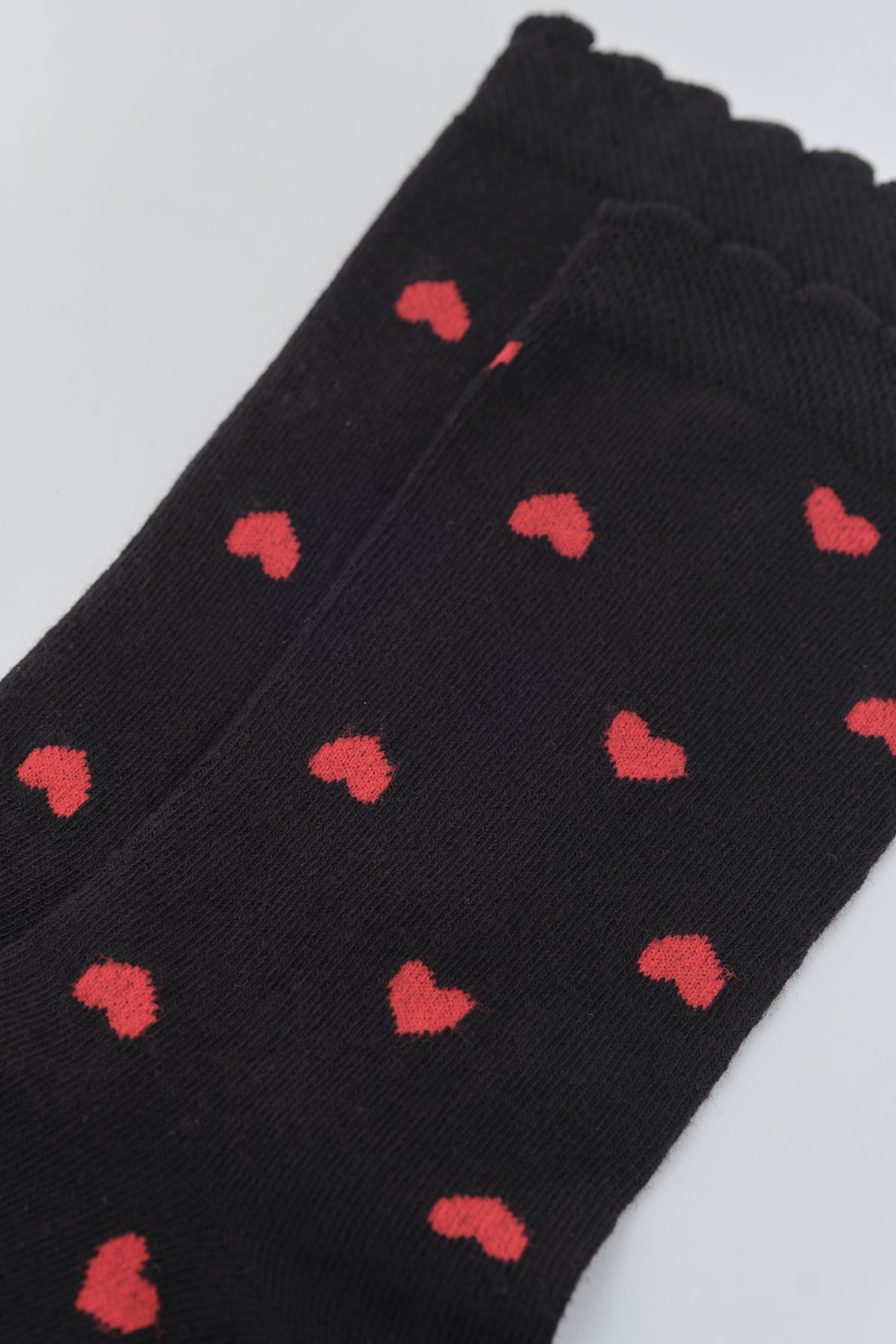BLACK SOCKS