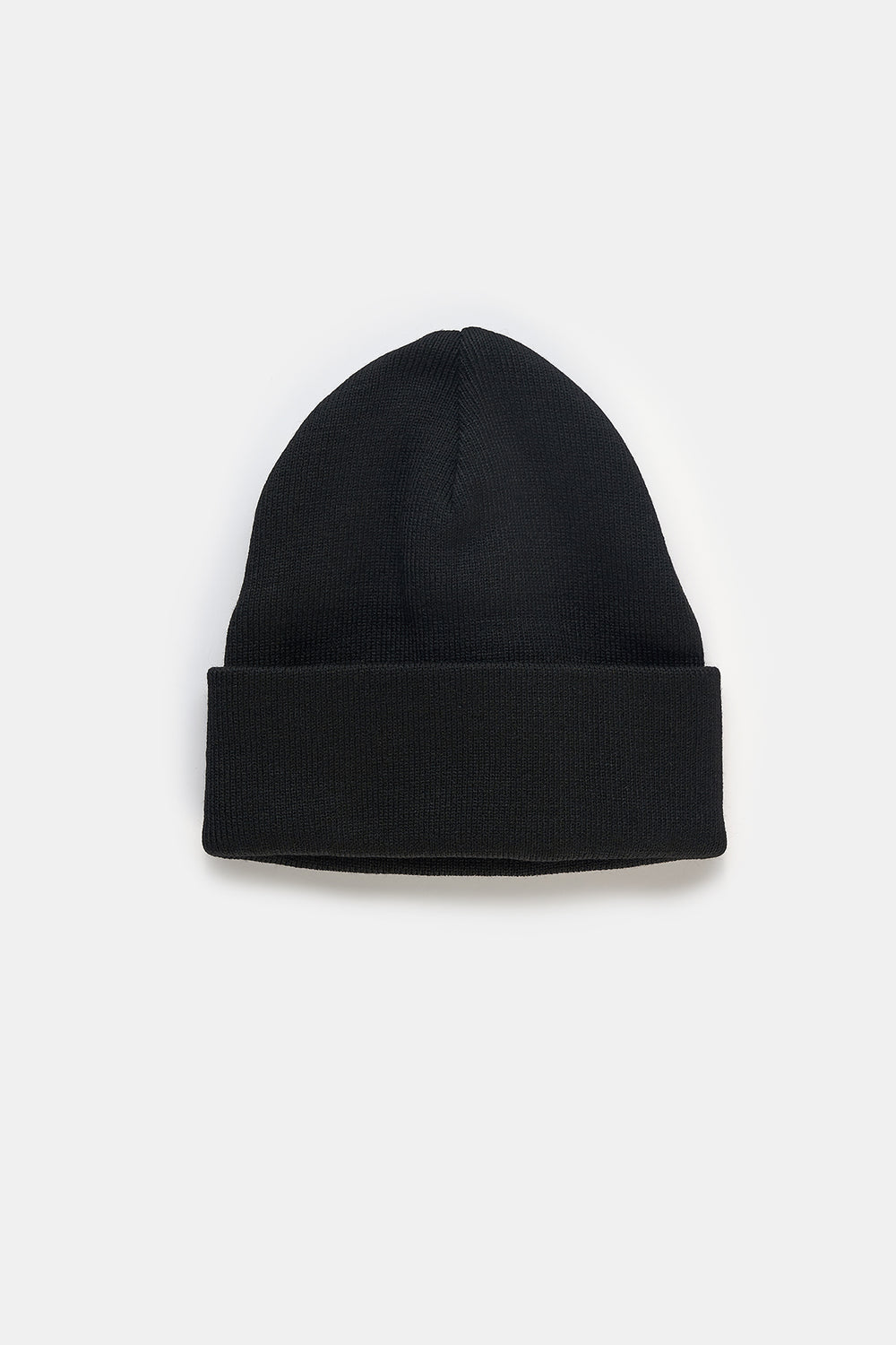 BLACK BEANIE