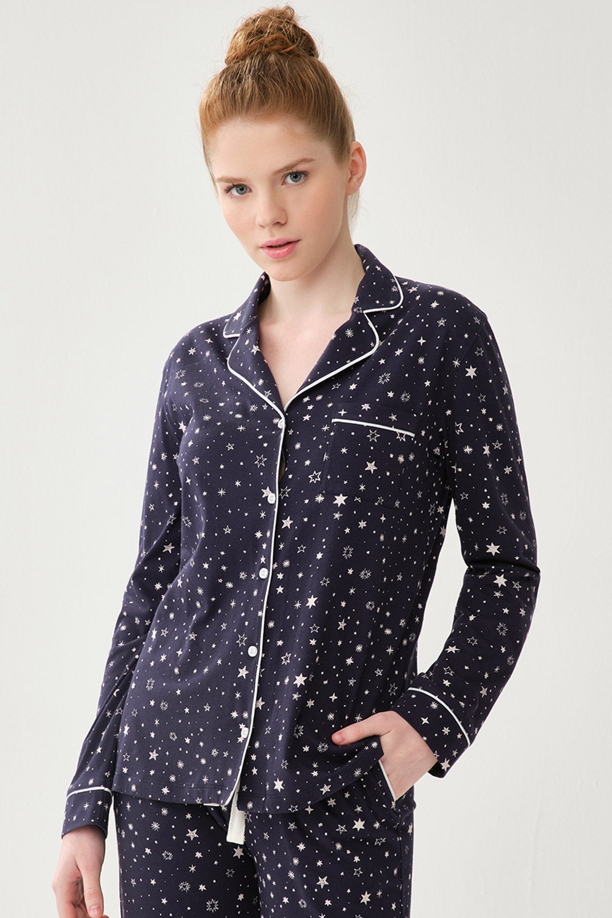 NAVY PYJAMA TOP