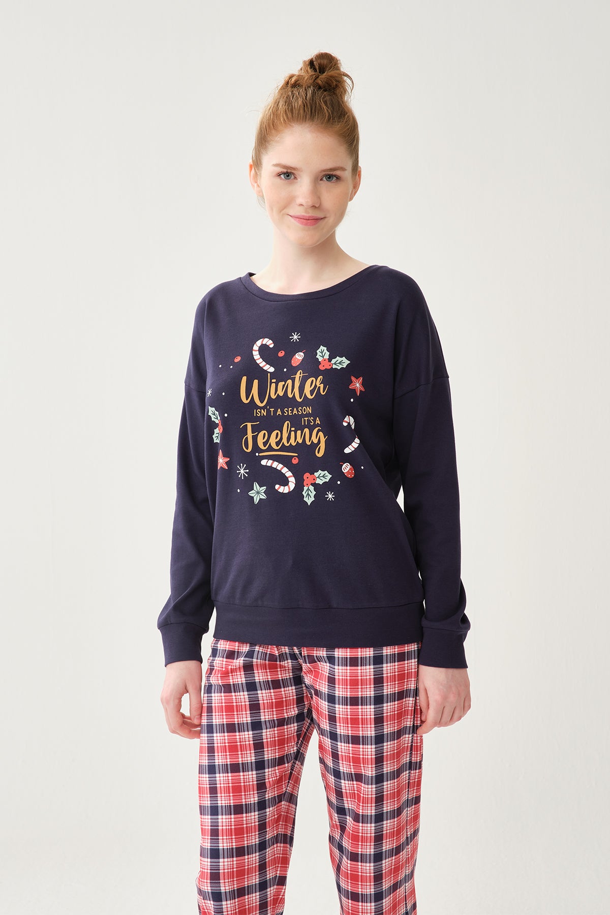 NAVY PYJAMA TOP
