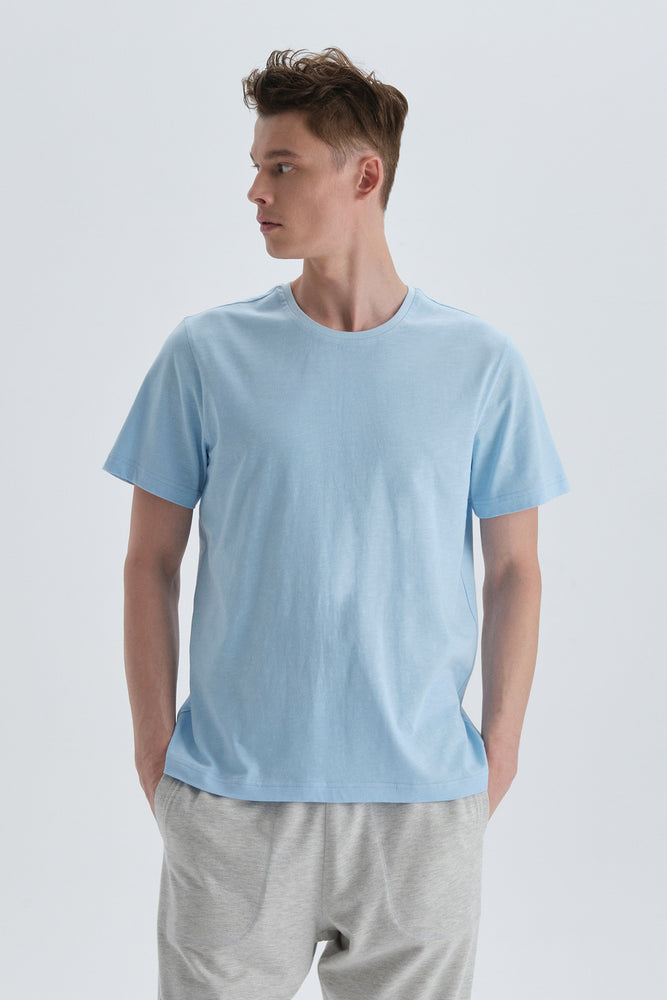 BLUE T-SHIRT