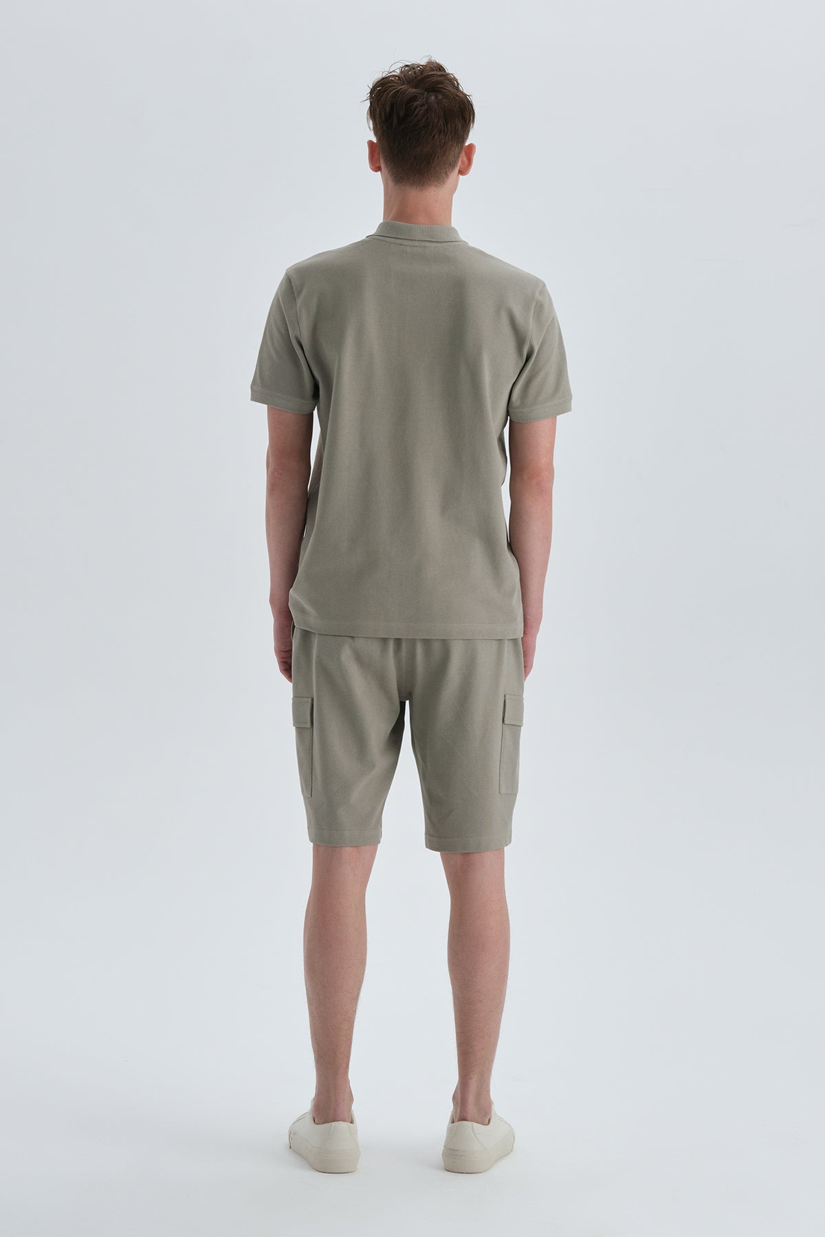 KHAKI T-SHIRT
