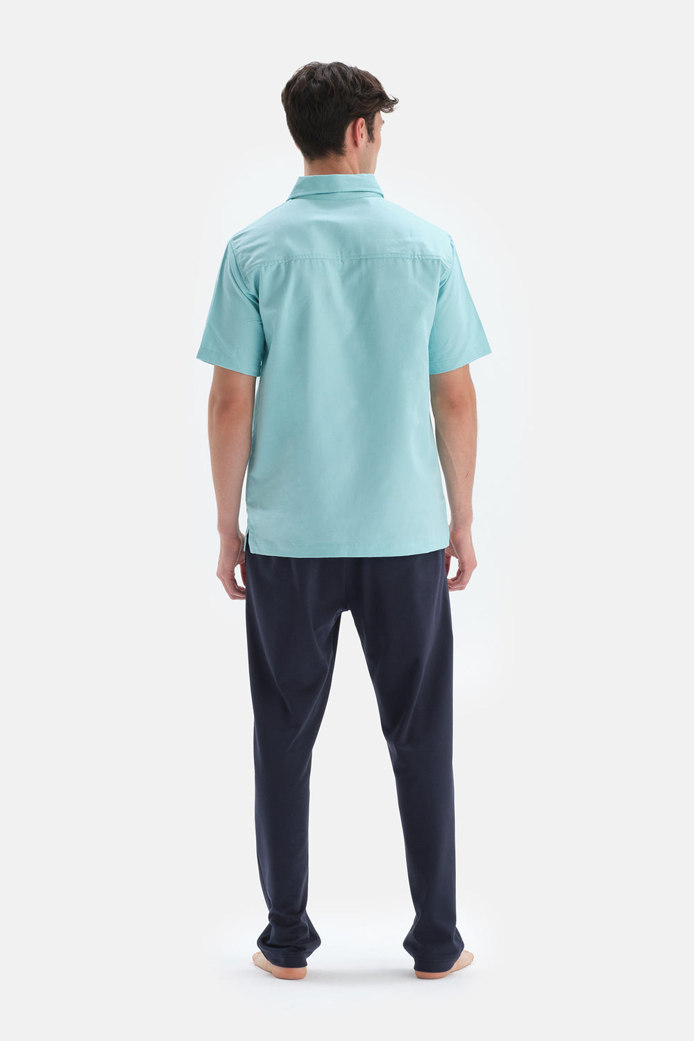 GREEN T-SHIRT