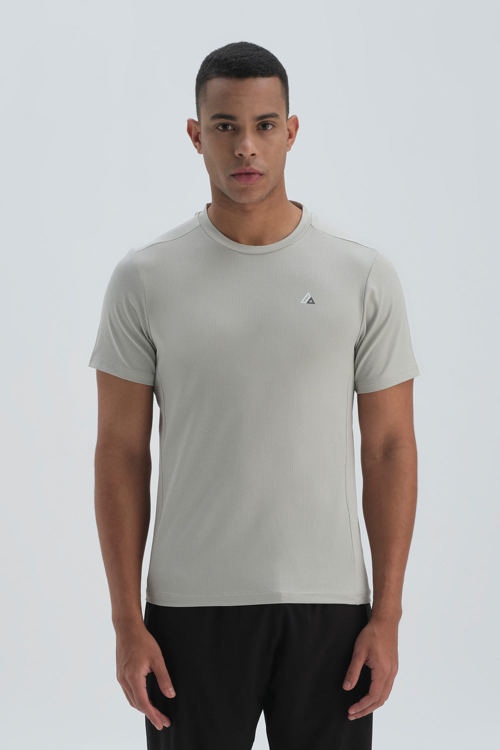 GREY T-SHIRT