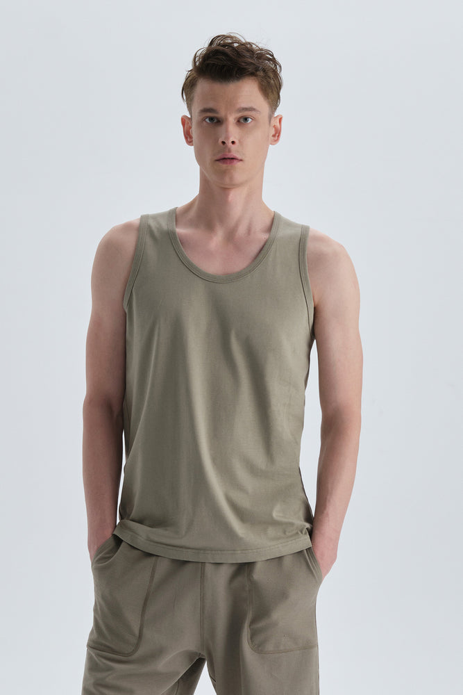KHAKI TANKTOP