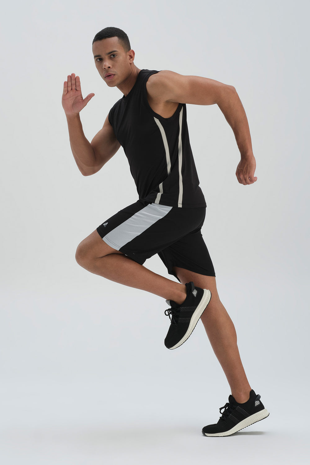 BLACK SHORT