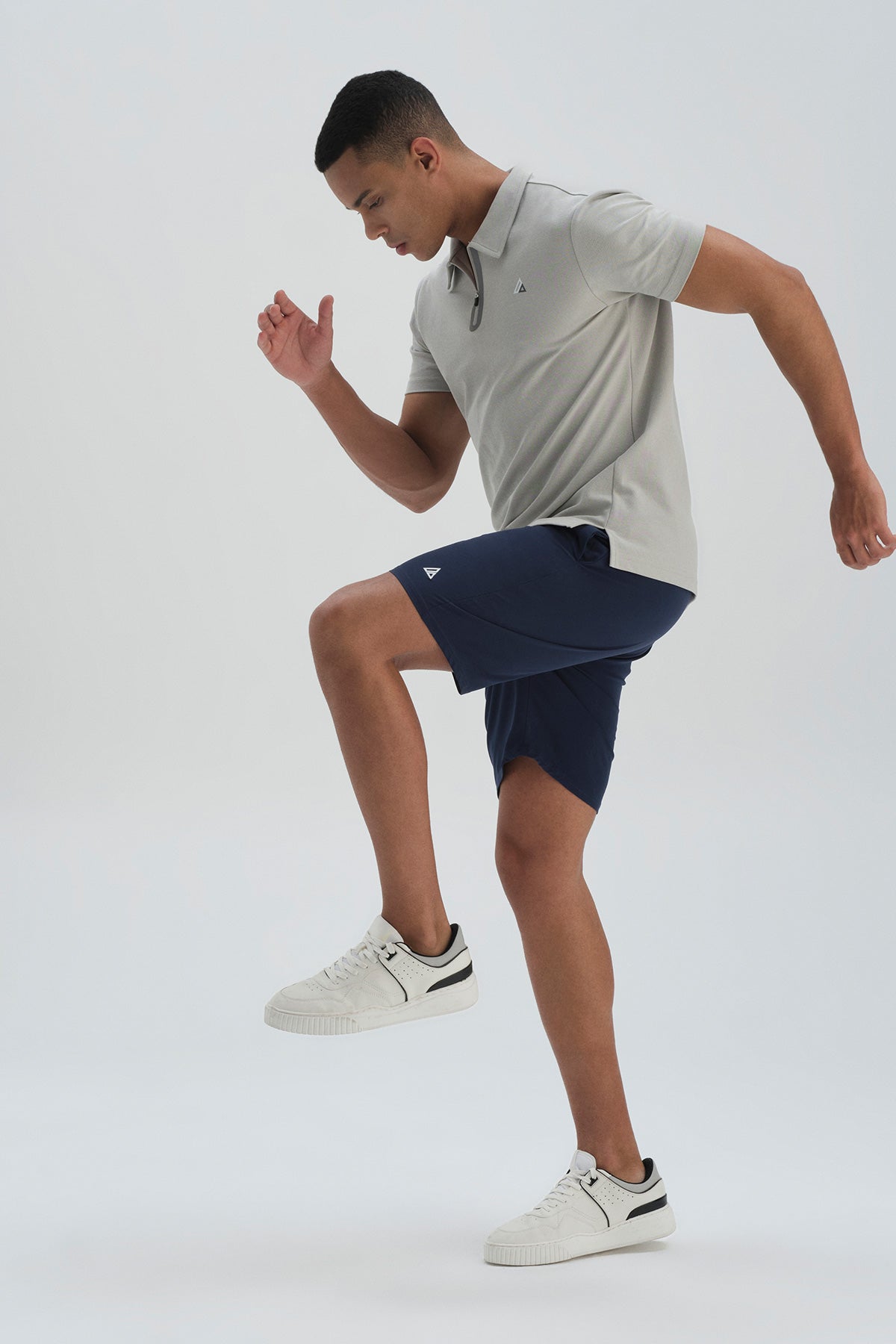 NAVY SHORT