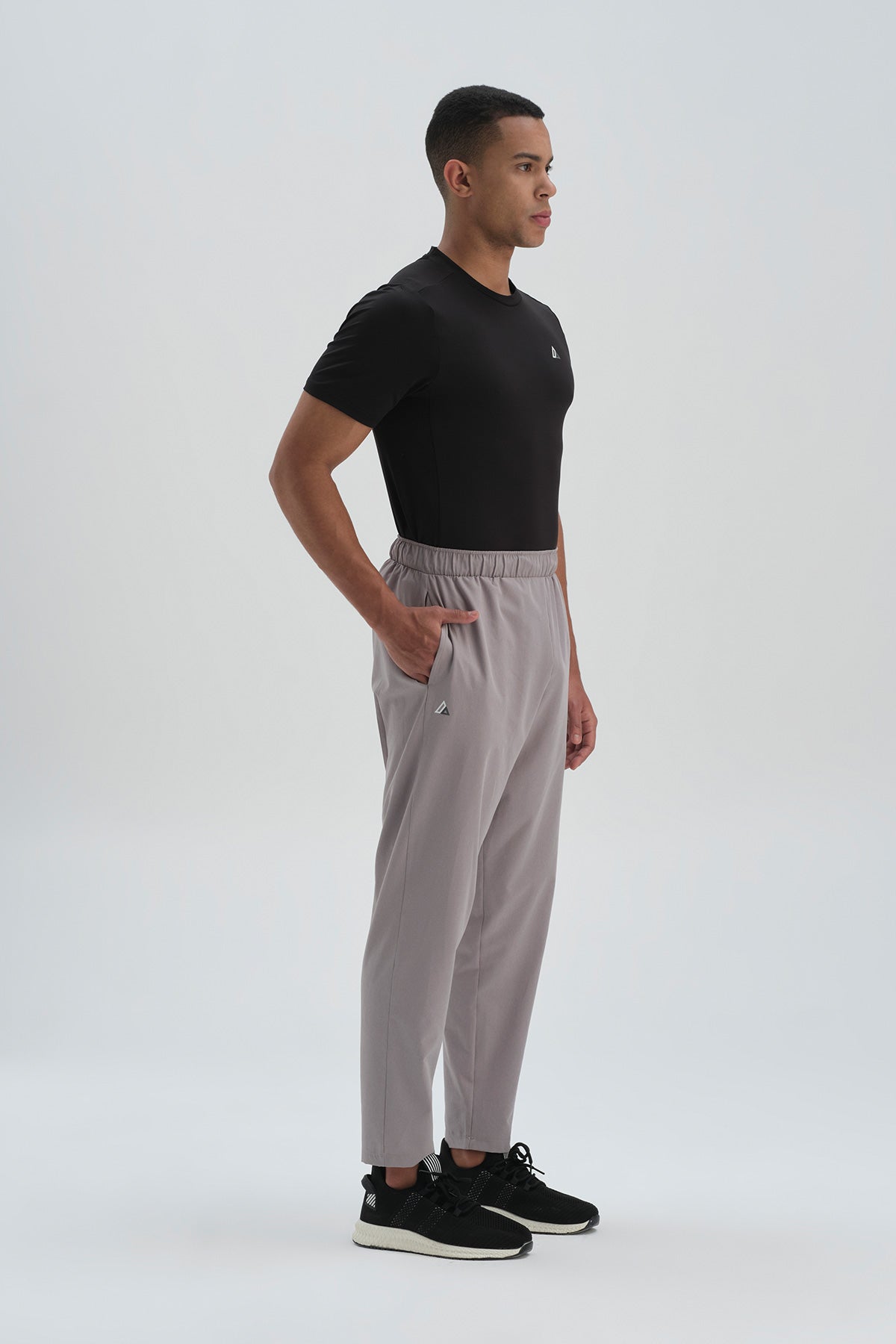 GREY TRACKSUIT BOTTOM