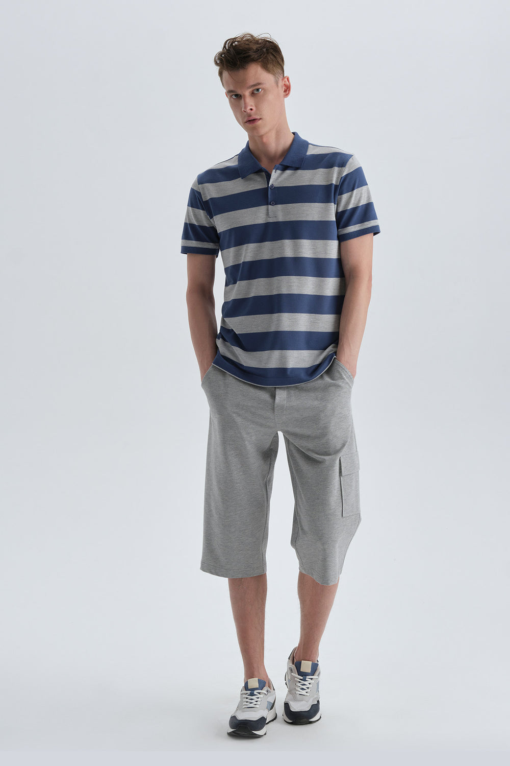 GREY SHORT