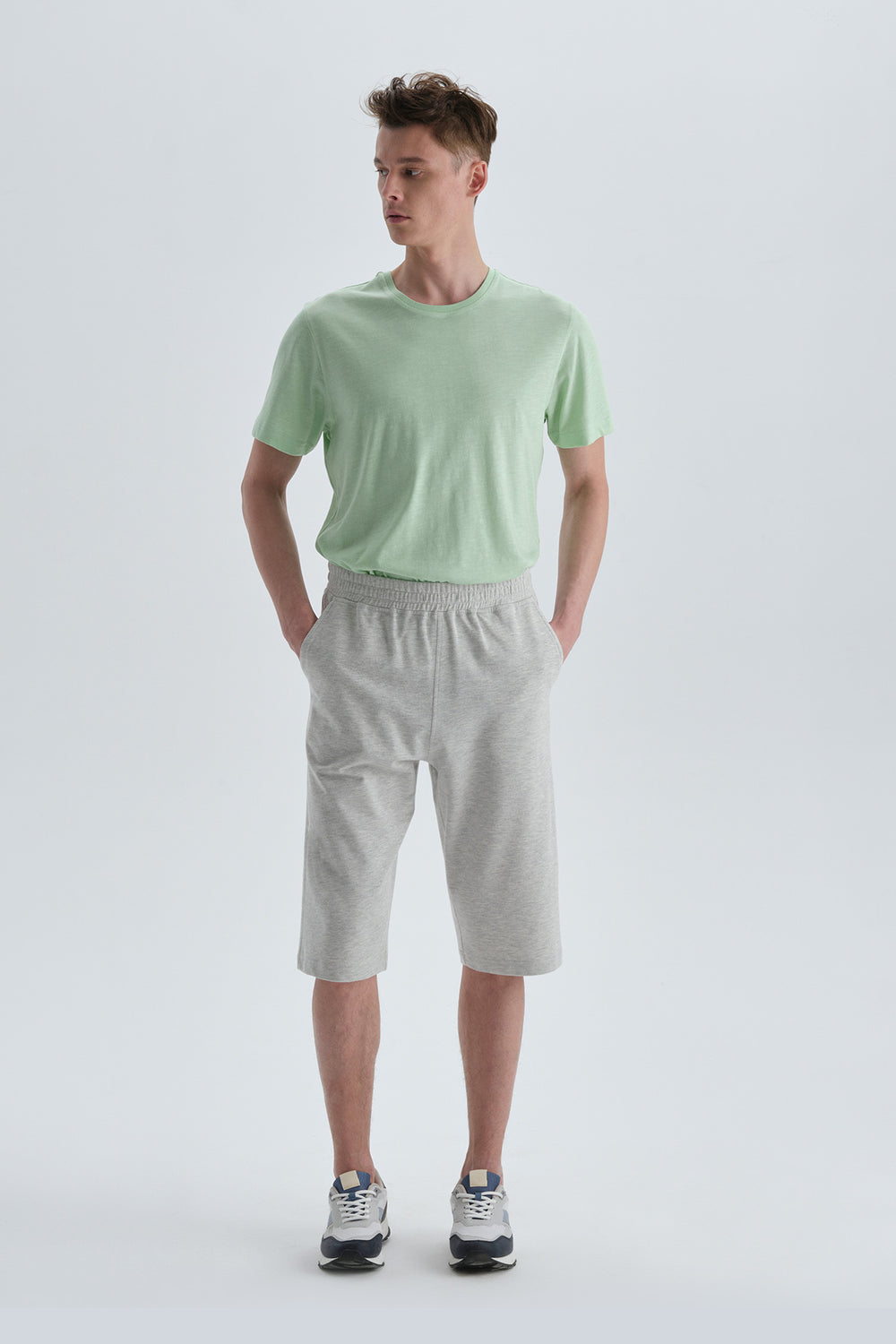 GREY SHORT