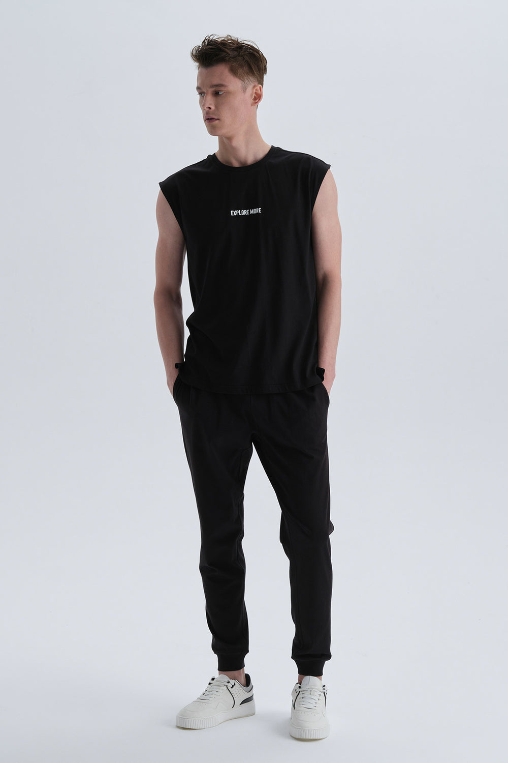 BLACK PYJAMA BOTTOM