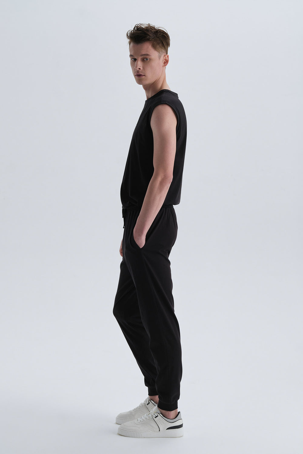 BLACK PYJAMA BOTTOM