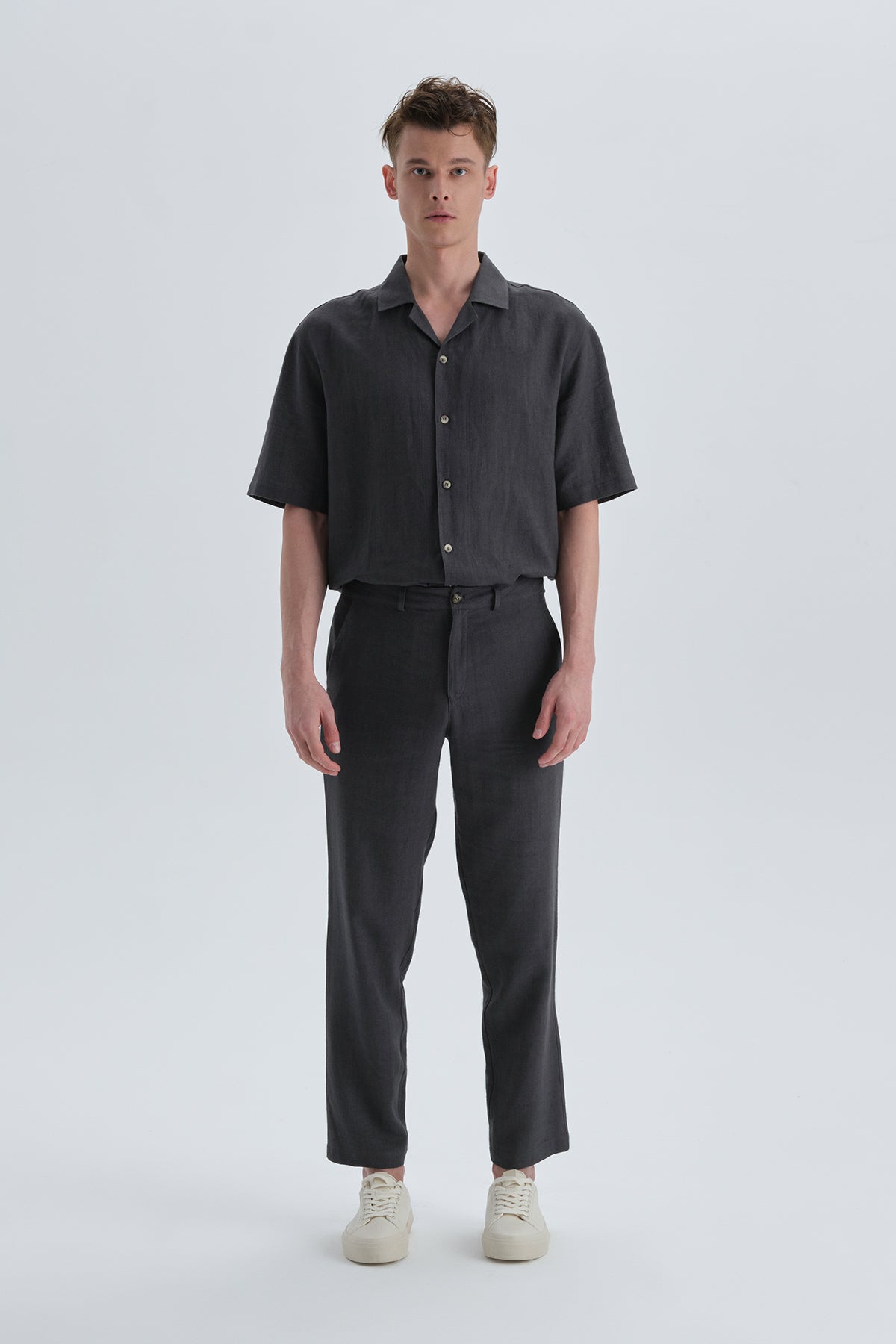 ANTHRACITE TROUSERS