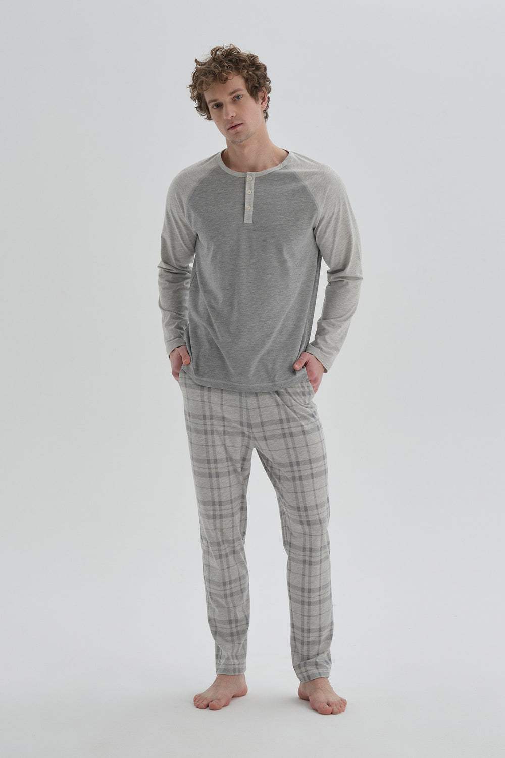GREY PYJAMA SET