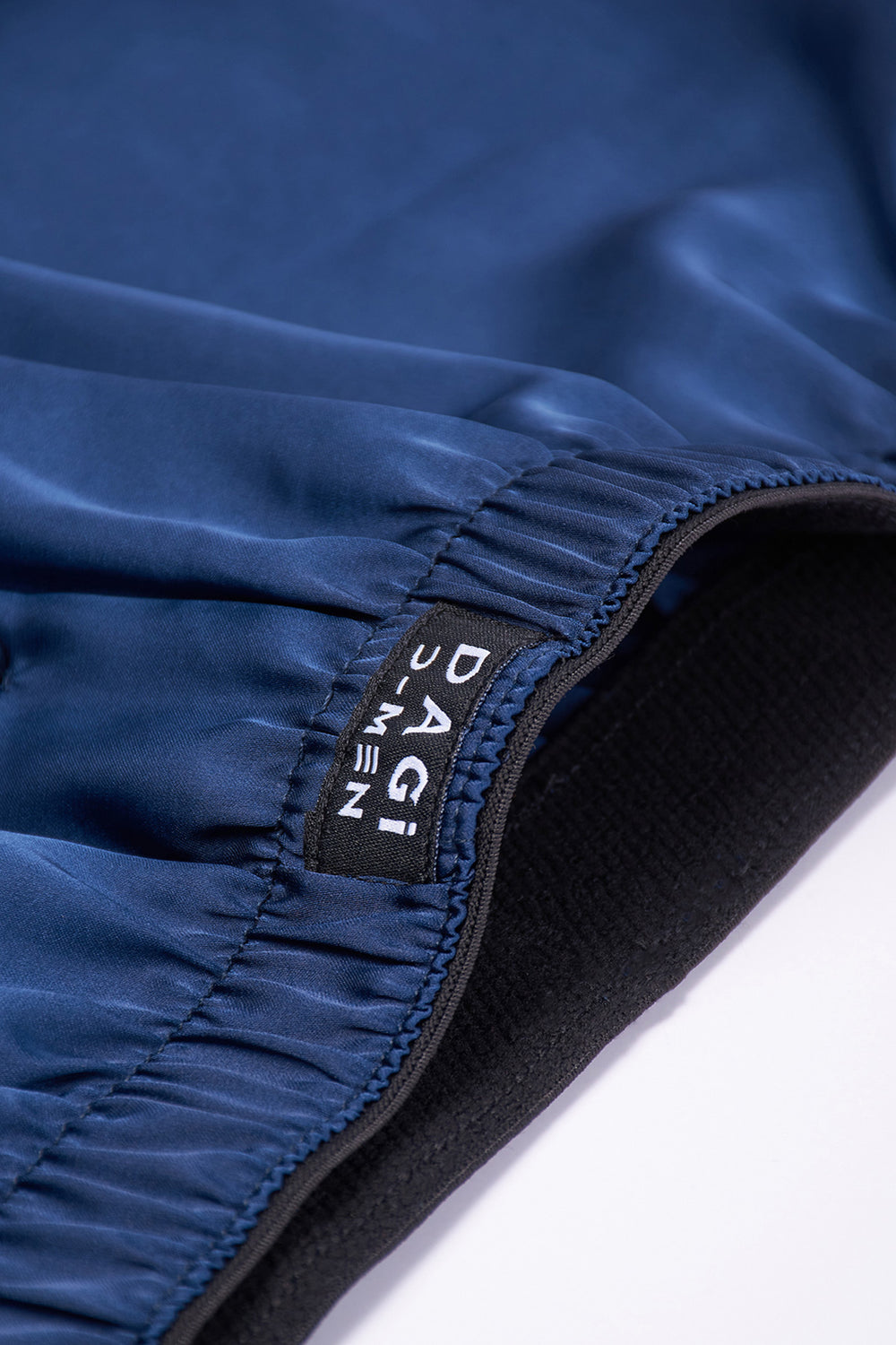 NAVY BOXER
