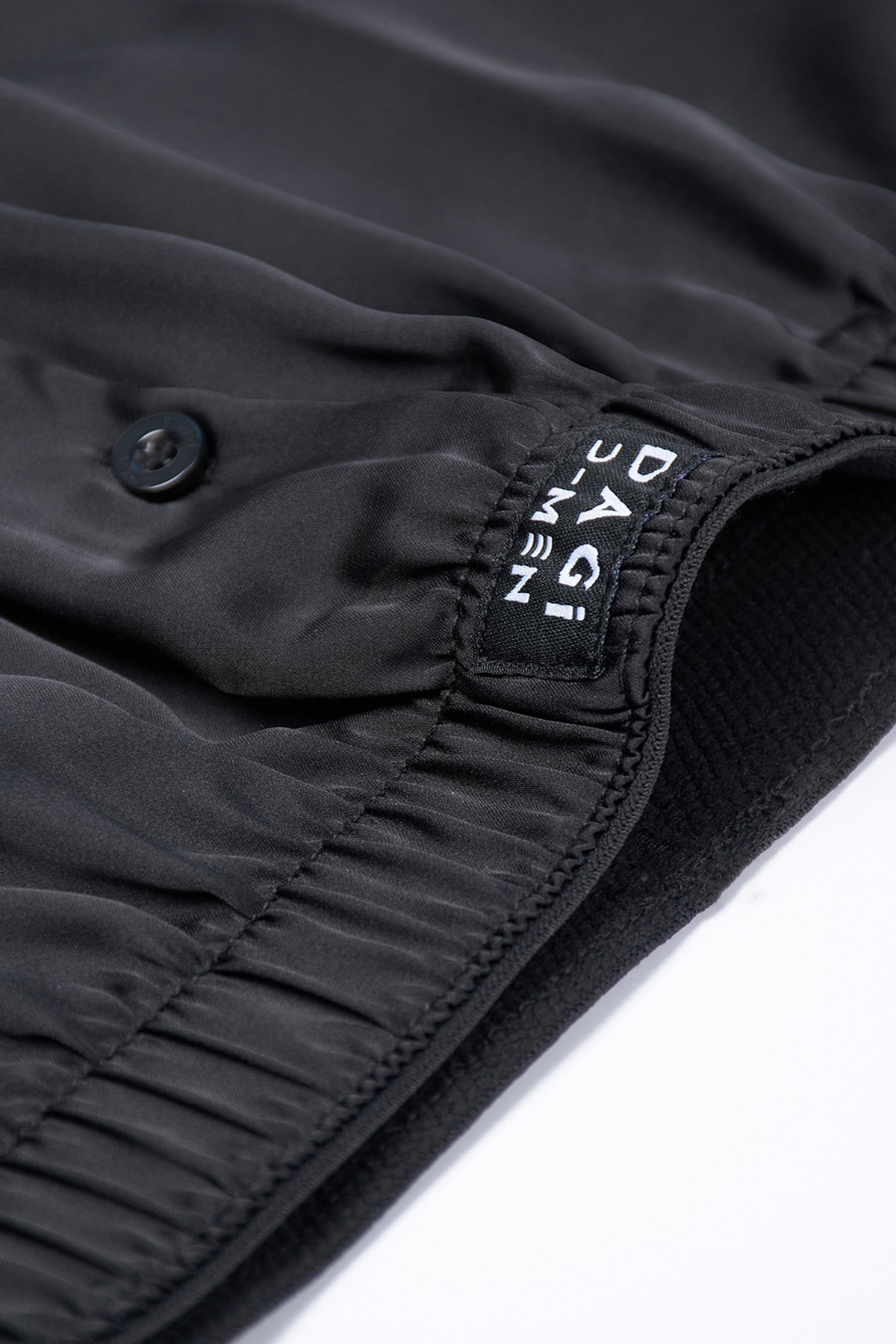 BLACK BOXER