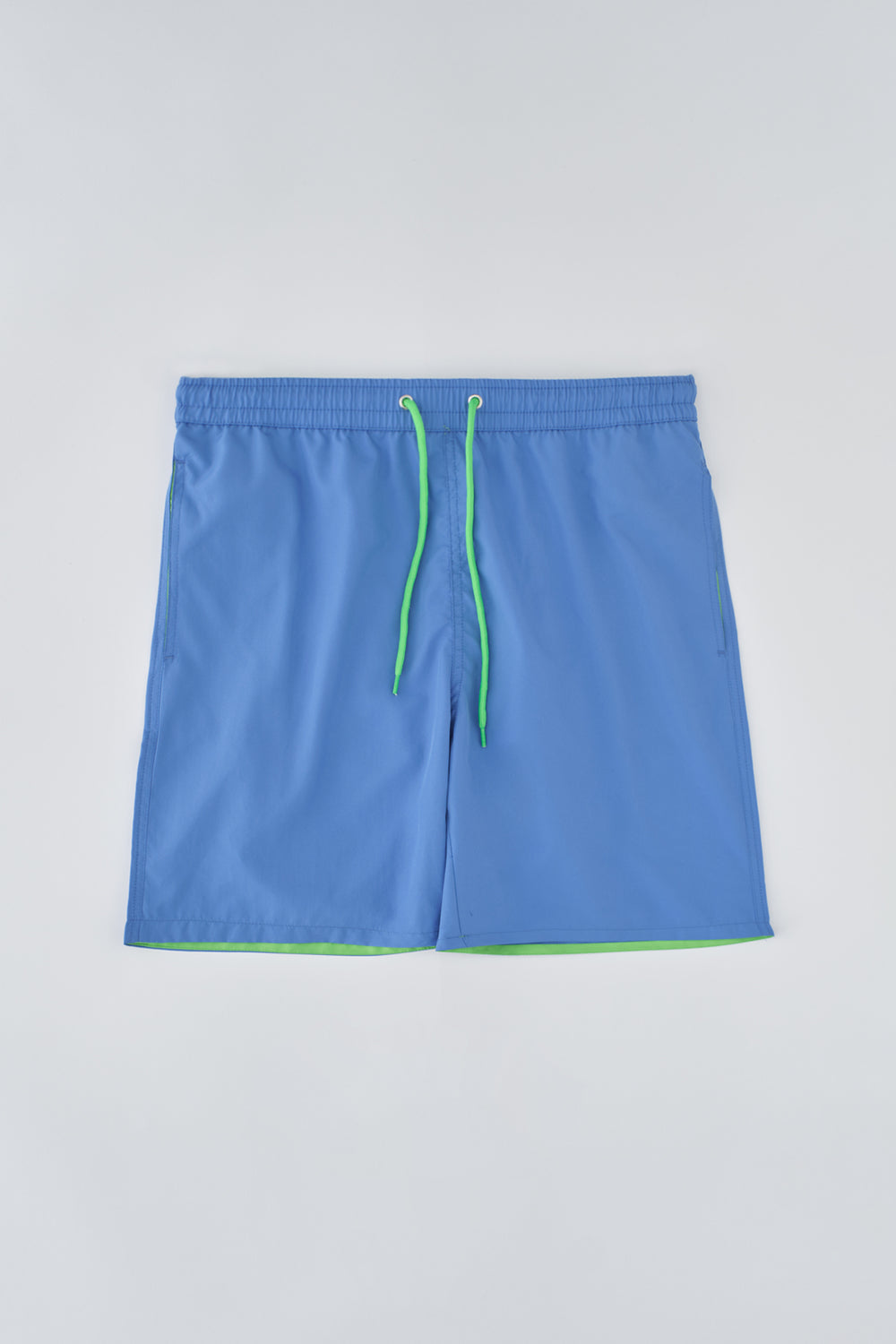 Mavi - Mint Yesili Micro Orta Düz Deniz Şortu