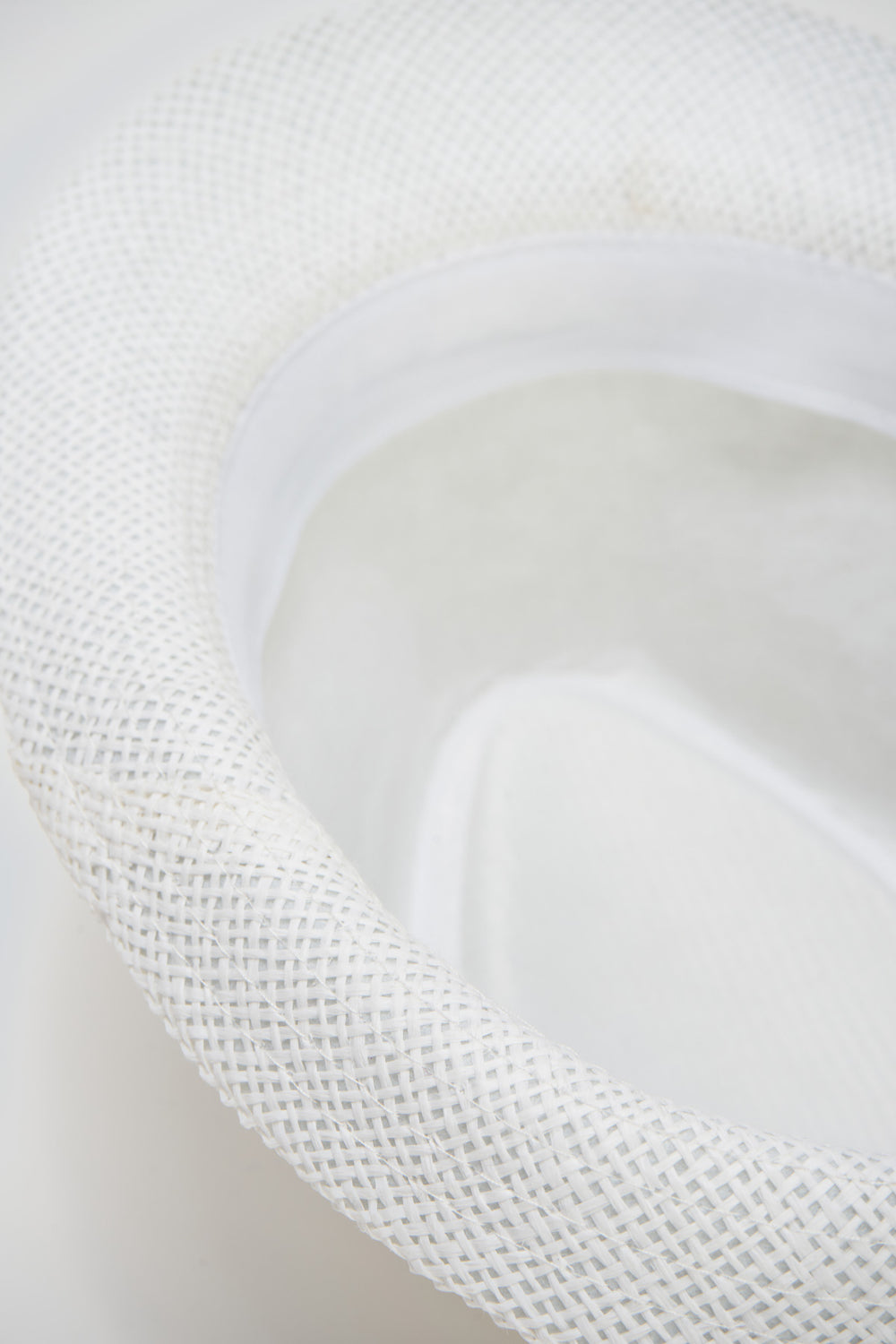 WHITE HAT