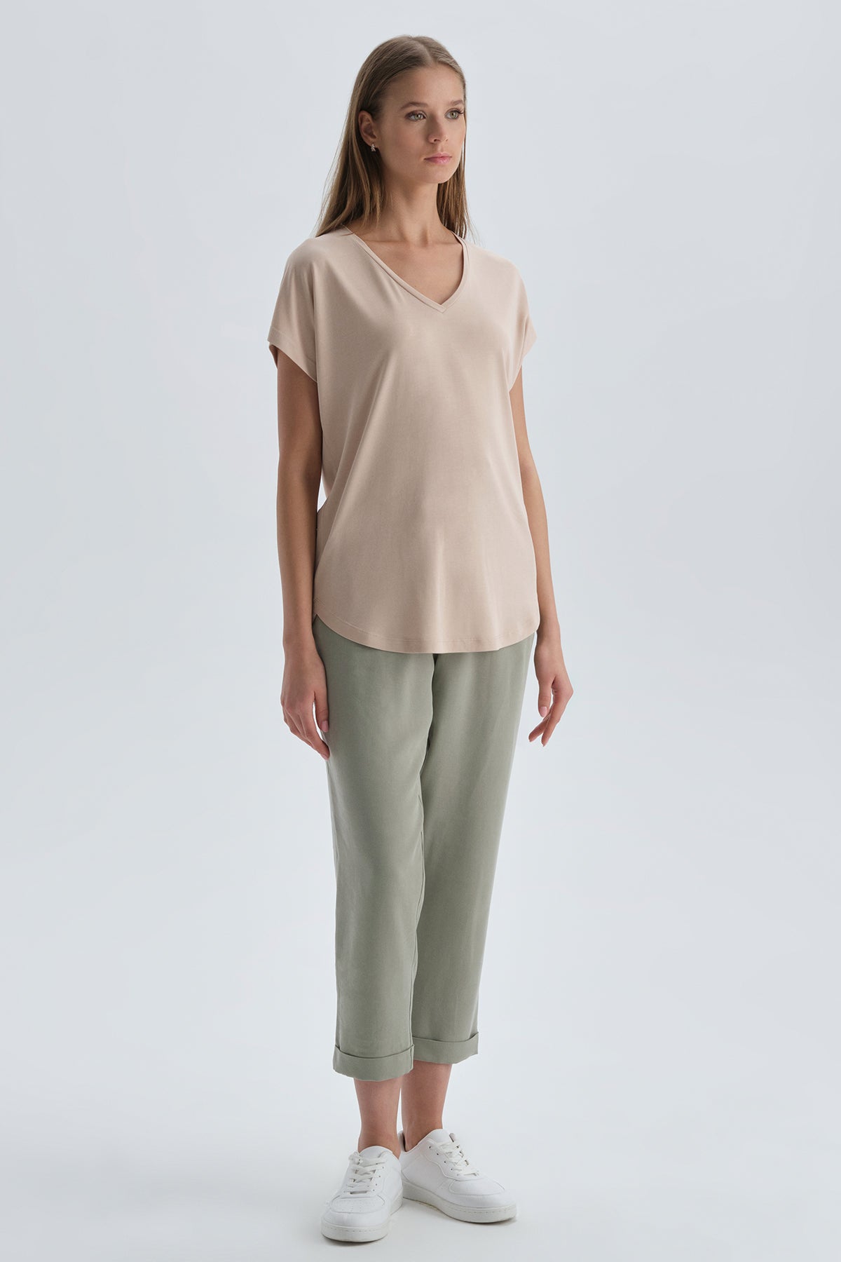 Vizon Baskısız V Yaka T-Shirt