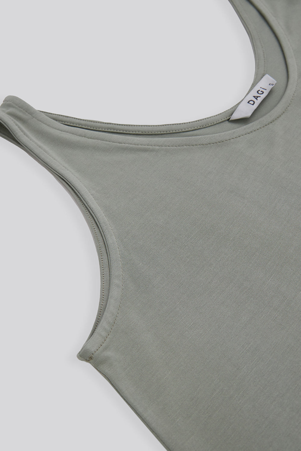LIGHT GREEEN TANKTOP