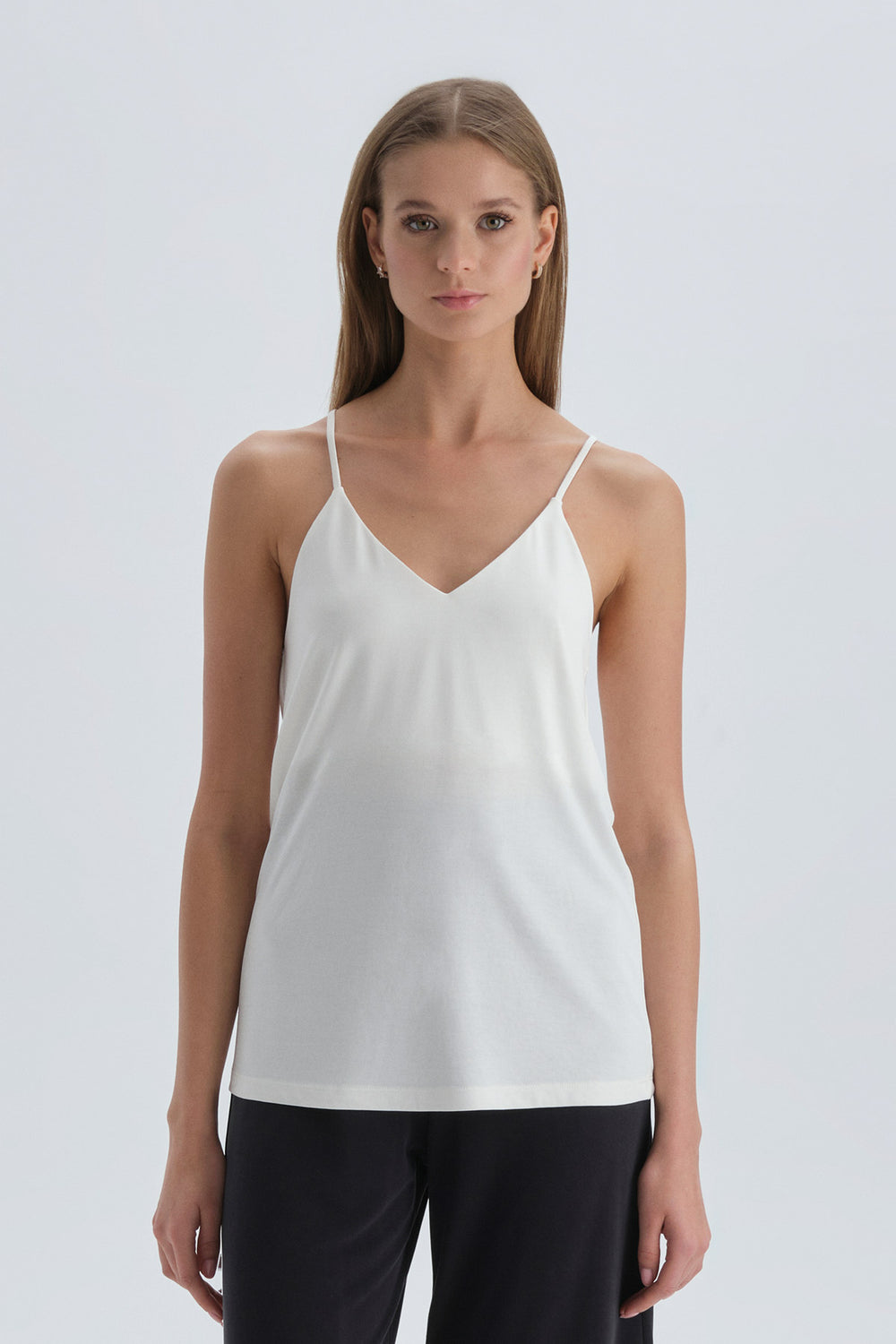 WHITE TANKTOP