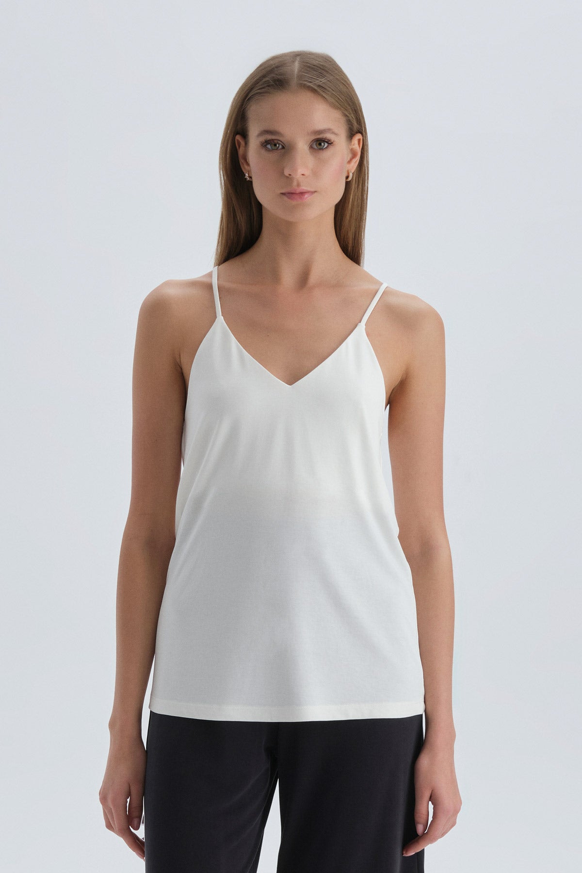 WHITE TANKTOP