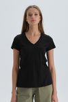 BLACK T-SHIRT