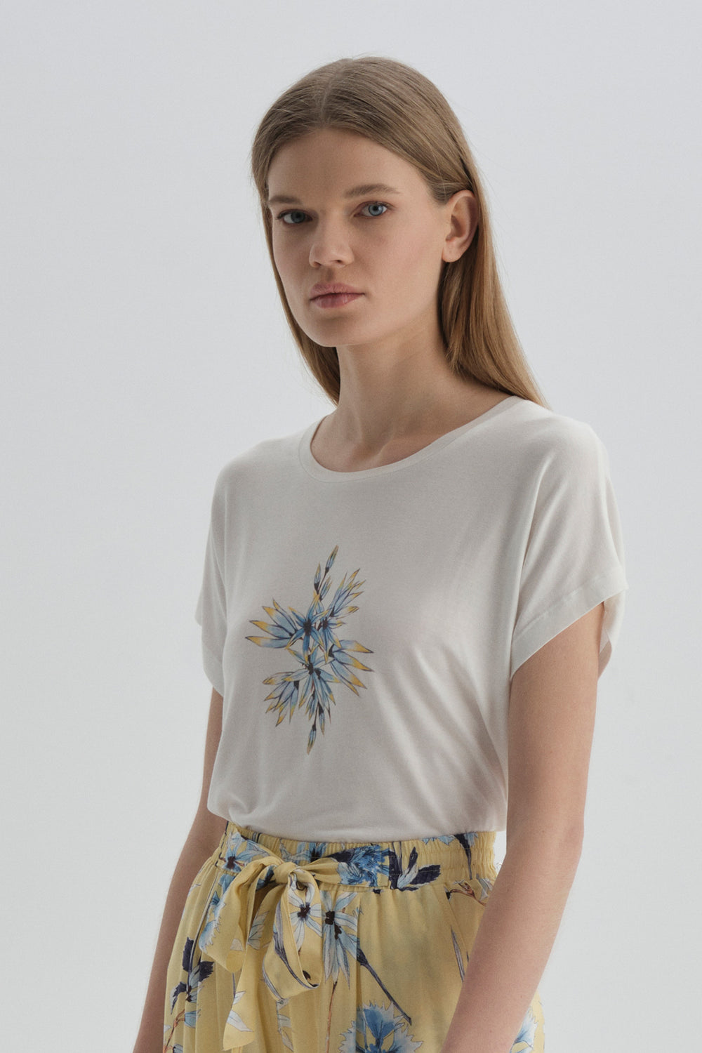 ECRU T-SHIRT
