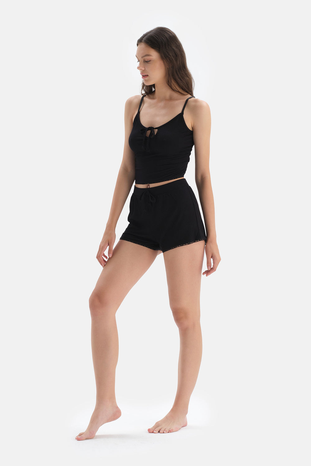 BLACK TANKTOP