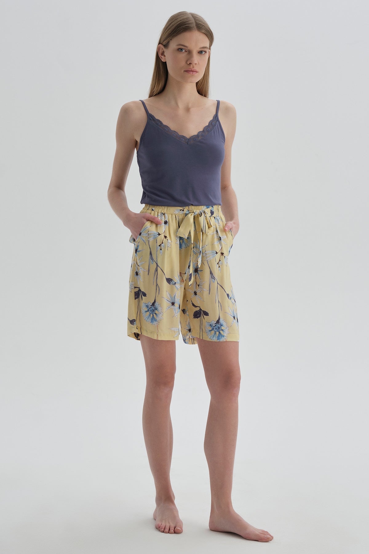 NAVY TANKTOP