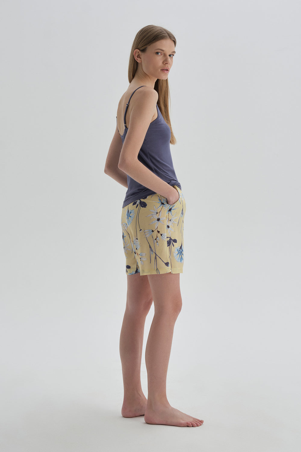 NAVY TANKTOP