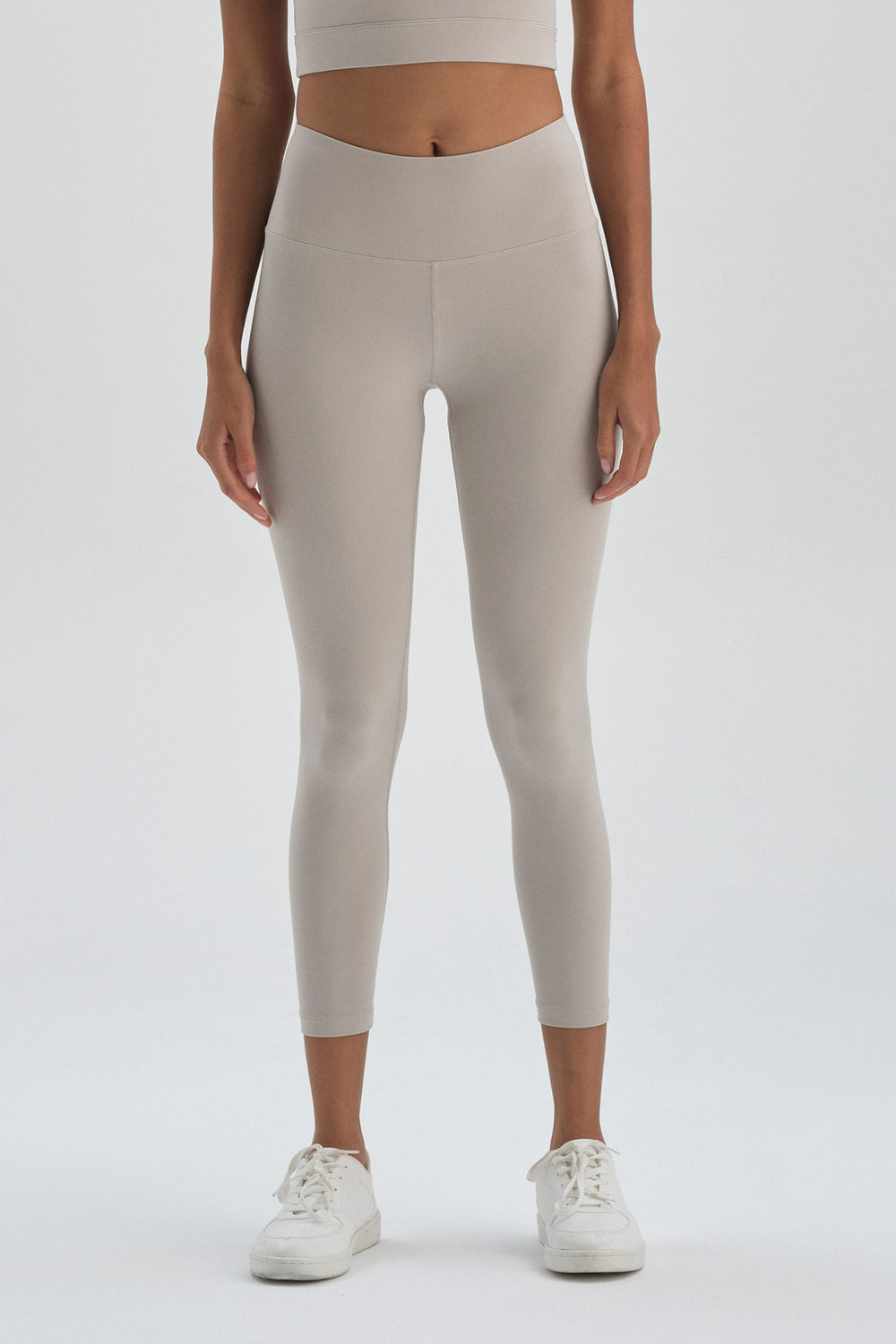 GREY LEGGINGS