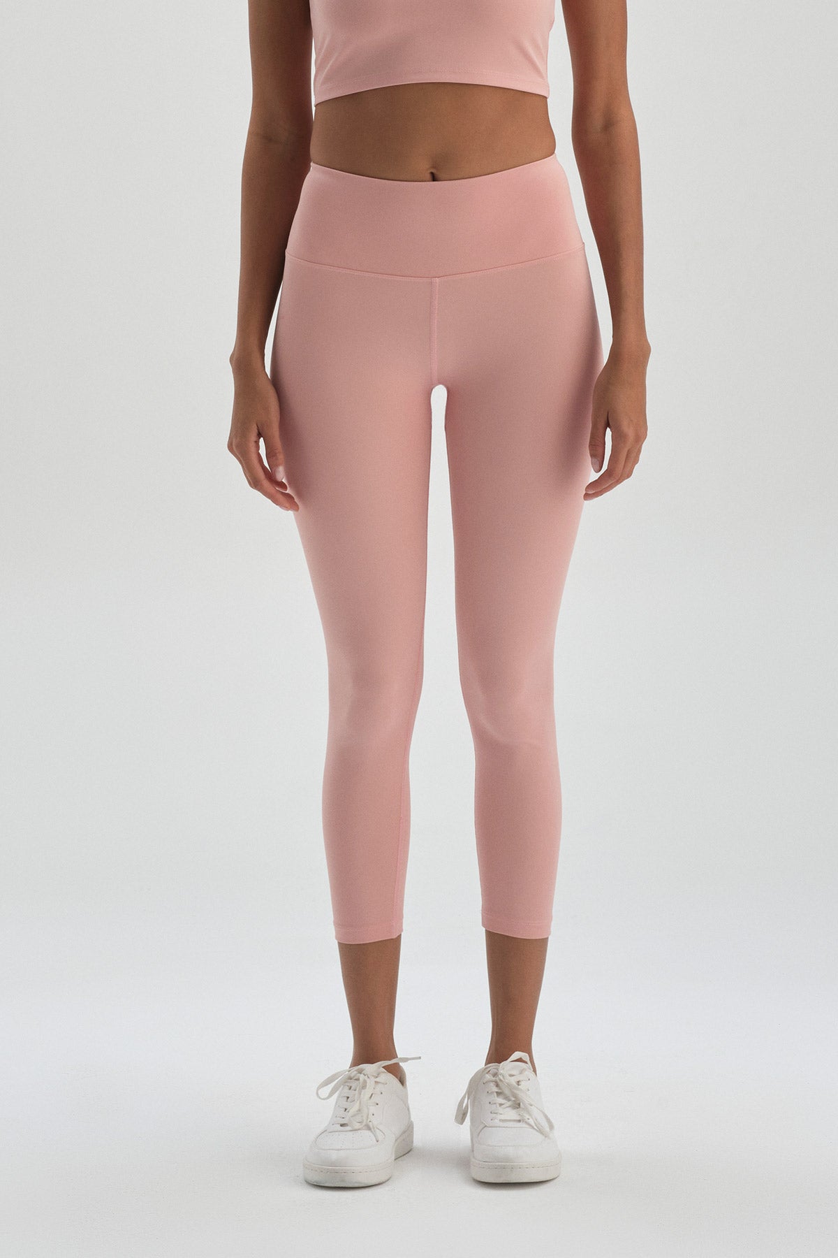 PINK LEGGINGS