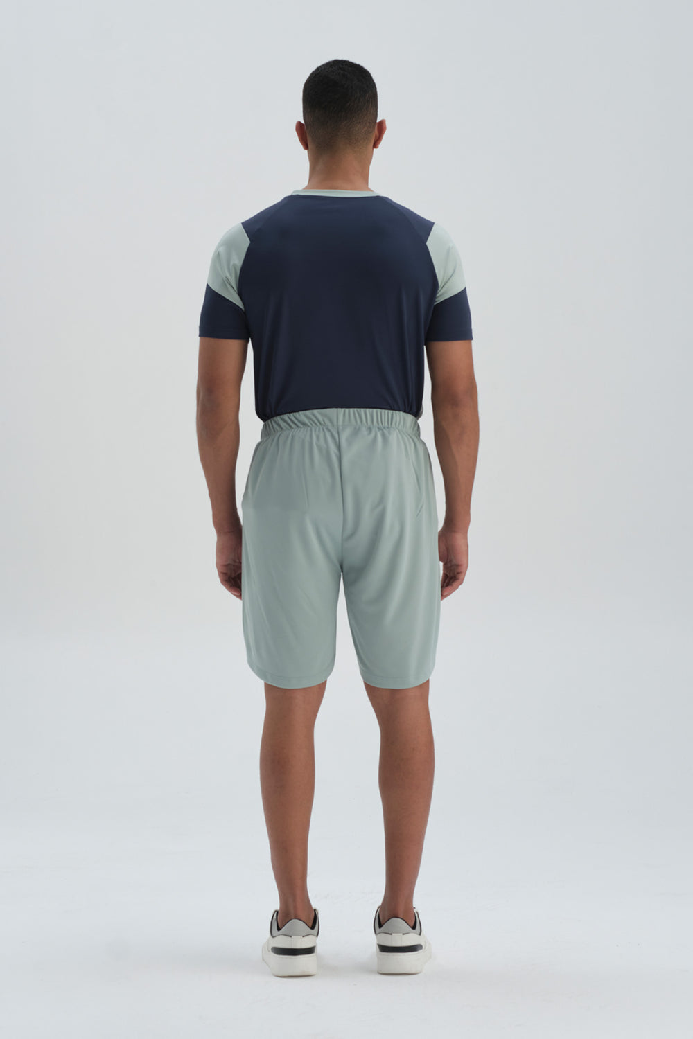GREEN SHORT