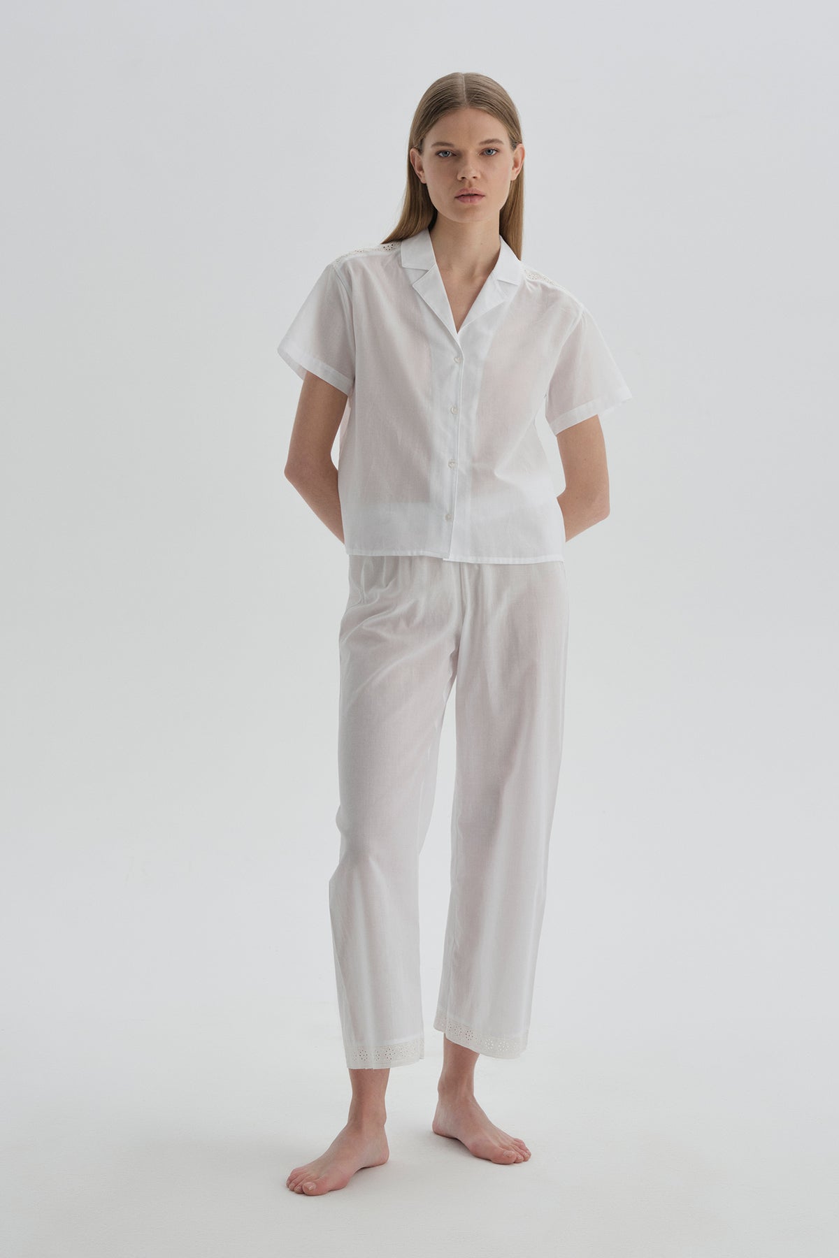 WHITE PYJAMA SET