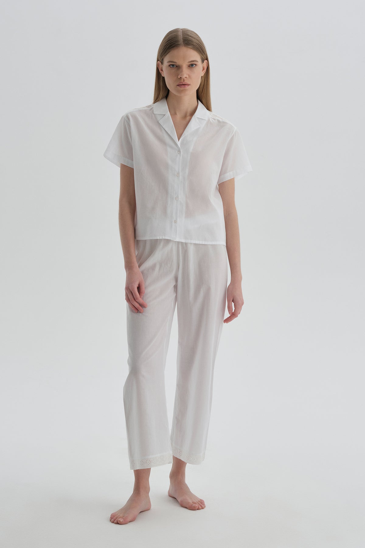 WHITE PYJAMA SET