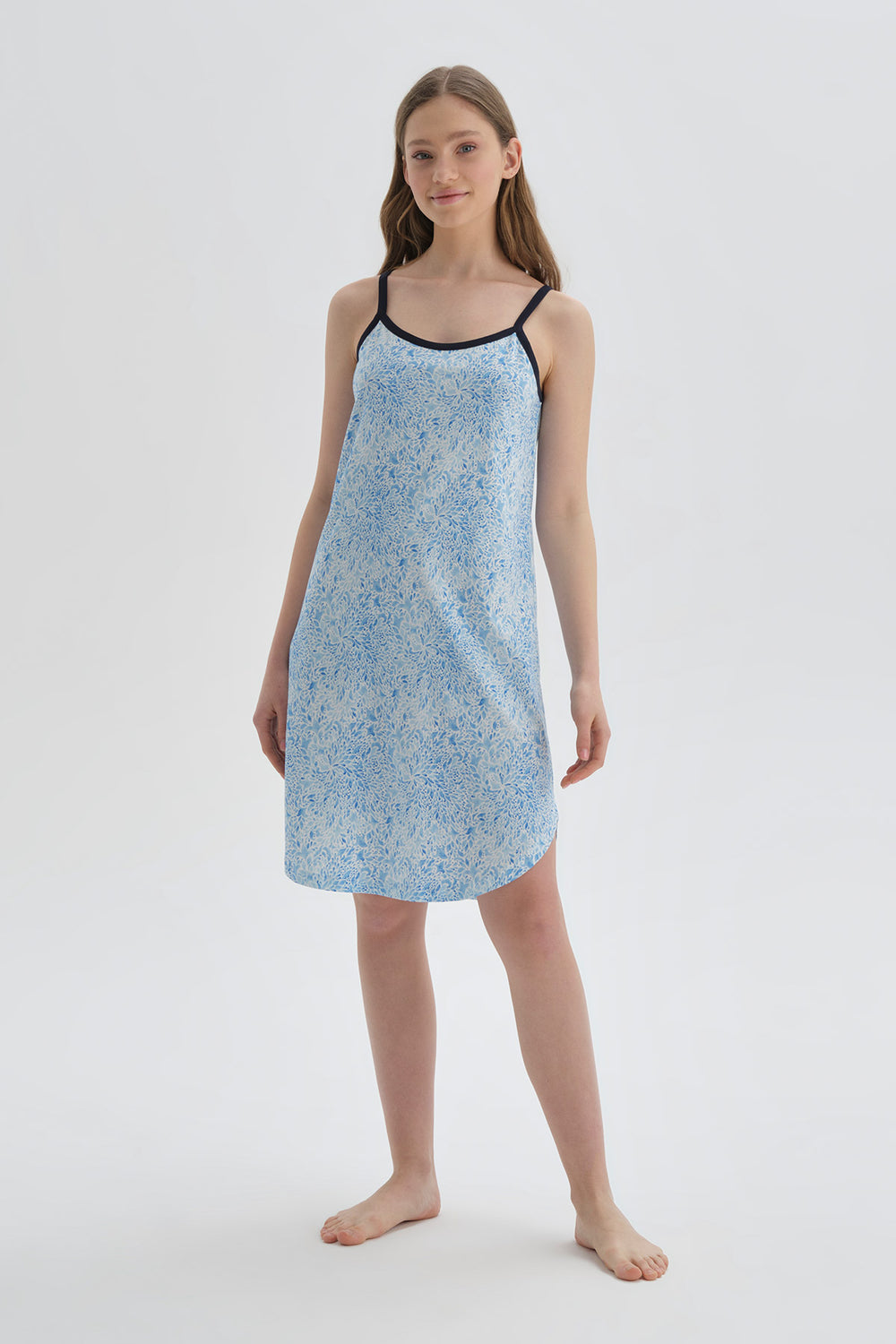 LIGHT BLUE NIGHTIE