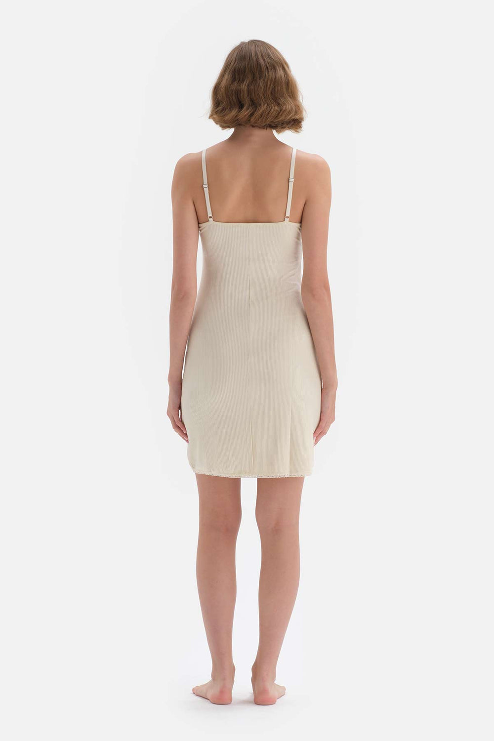 ECRU NIGHTIE