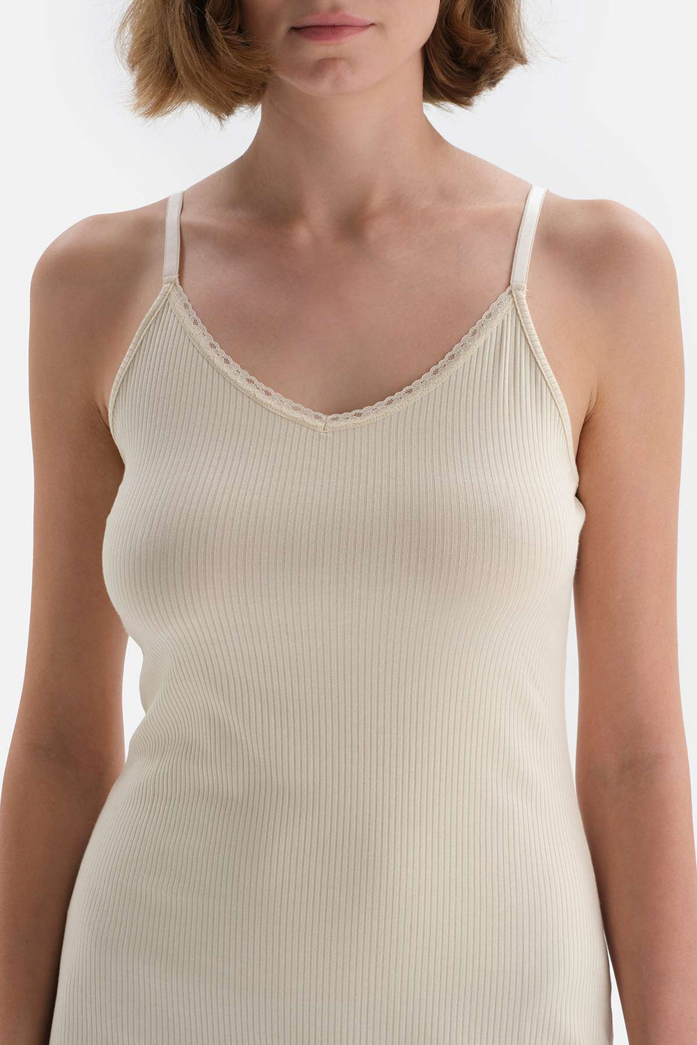 ECRU NIGHTIE