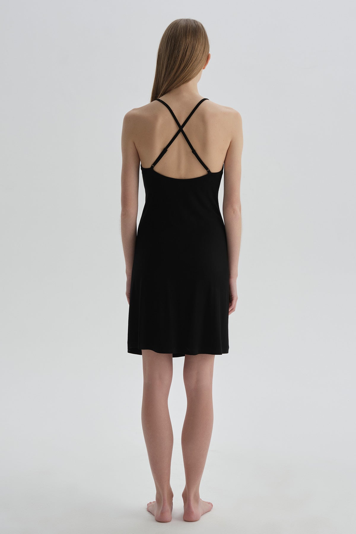 BLACK NIGHTIE